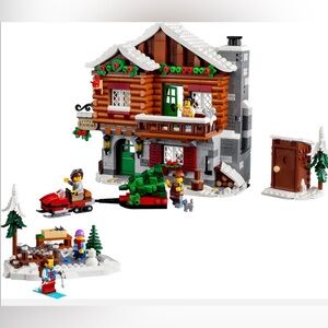 LEGO® Icons Alpine Lodge #10325 - NWT